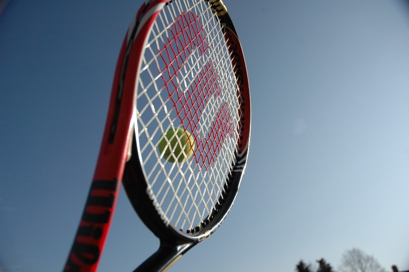 Cómo encordar una raqueta de tenis